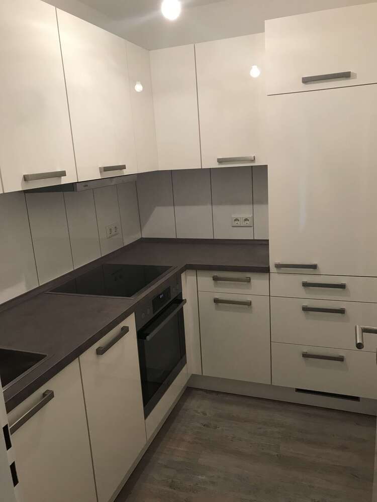 Wohnung zum Mieten in Frankfurt am Main 850 € 53 m²