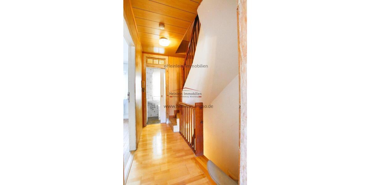 Charmantes Reihenmittelhaus 5 ZKBB* tgl.Badezimmer* kleiner Garten* Gartenhütte* Frankfurt-Gallus - Reihenmittelhaus Frankfurt Gallus Viertel | Angebot:25355417