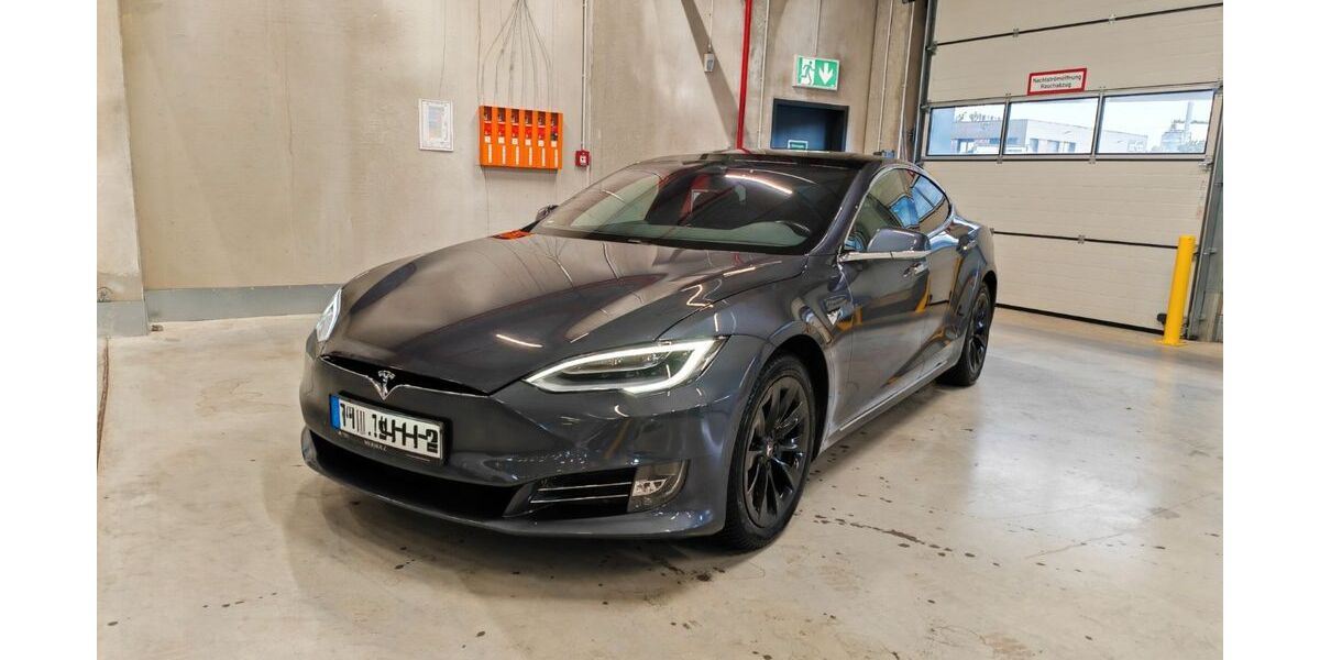 Tesla Model S 189.000 km 21.300 &euro; Darmstadt 64289