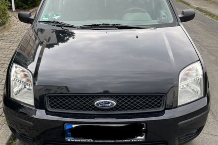 Ford Fusion 80.125 km 2.500 € Frankfurt 60486