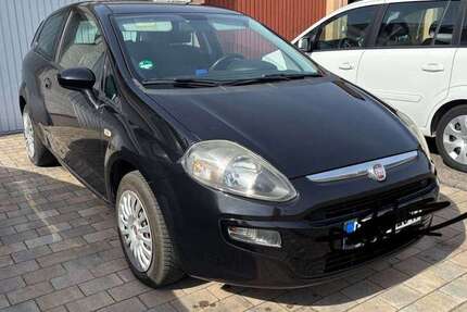 Fiat Grande Punto 169.000 km 2.400 &euro; Lorsch, Karolingerstadt 64653