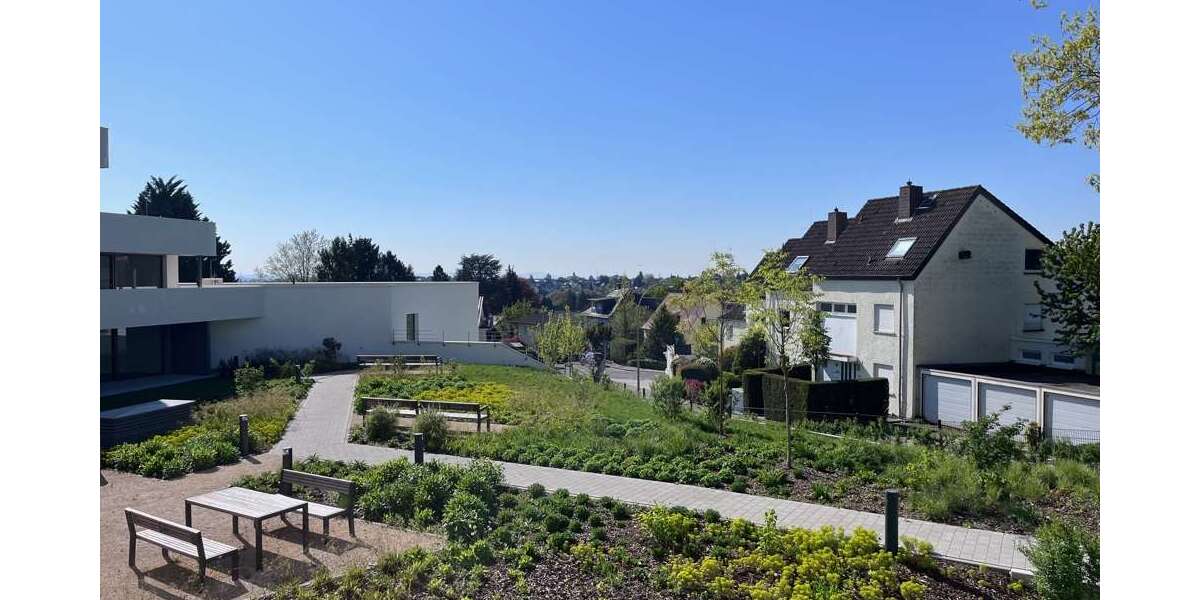Etagenwohnung Hofheim am Taunus - 3 Zimmer, 94 m&sup2;, 1.700&euro; | Angebot:26364663