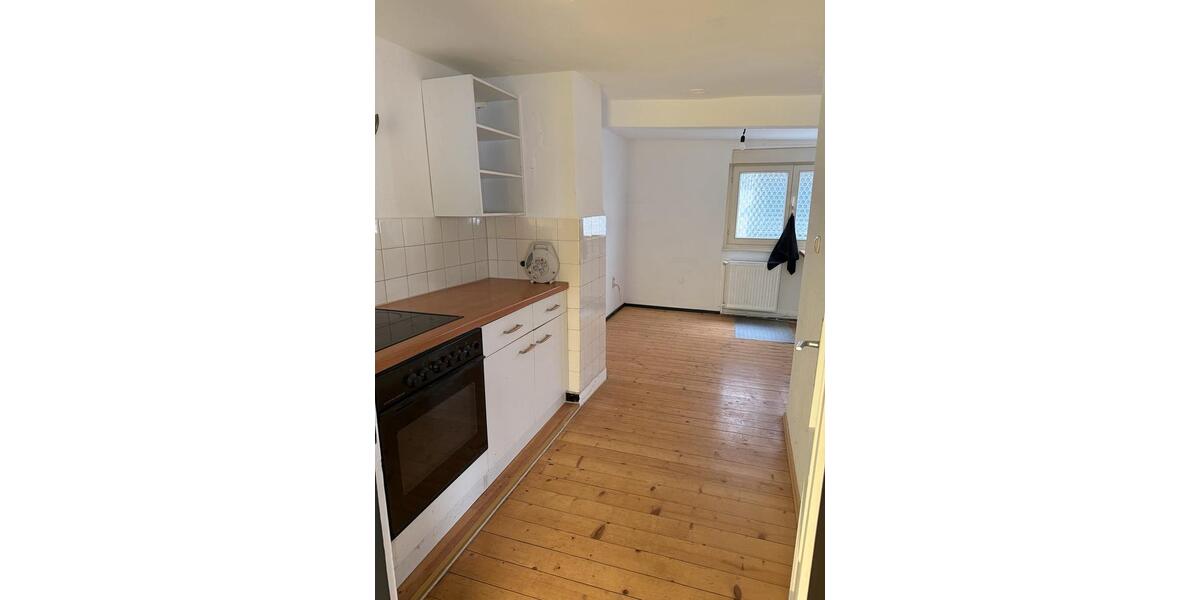 Mehrfamilienhaus, Wohnhaus Pfungstadt - 7 Zimmer, 180 m&sup2;, 395.000&euro; | Angebot:27098035
