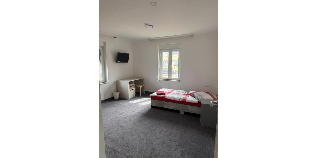 Erdgeschoßwohnung Riedstadt - 3 Zimmer, 100 m&sup2;, 3.000&euro; | Angebot:26442731