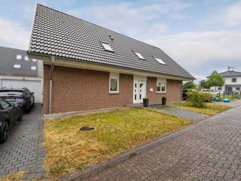 Haus zum Kaufen in Eppertshausen 749.000 € 182 m²