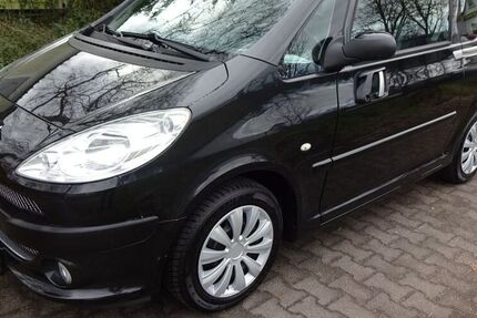 Peugeot 1007