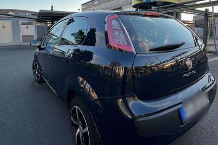 Fiat Punto 150.000 km 1.500 &euro; Frankfurt 60385