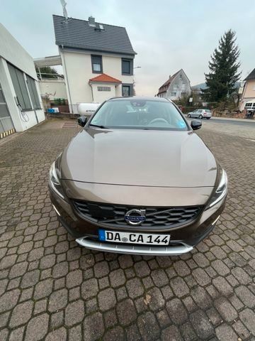 Volvo V60 Cross Country 143.900 km 16.500 &euro; Hoechst im Odenwald 64739