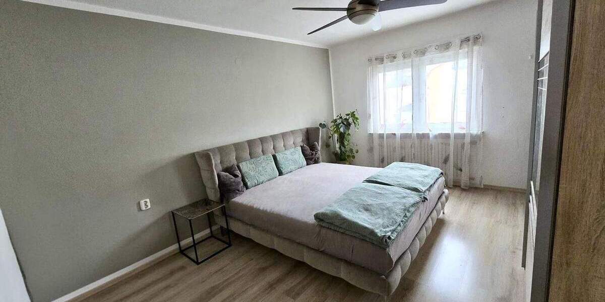 Einfamilienhaus Flörsheim Flörsheim - 4 Zimmer, 140 m&sup2;, 2.150&euro; | Angebot:25043298