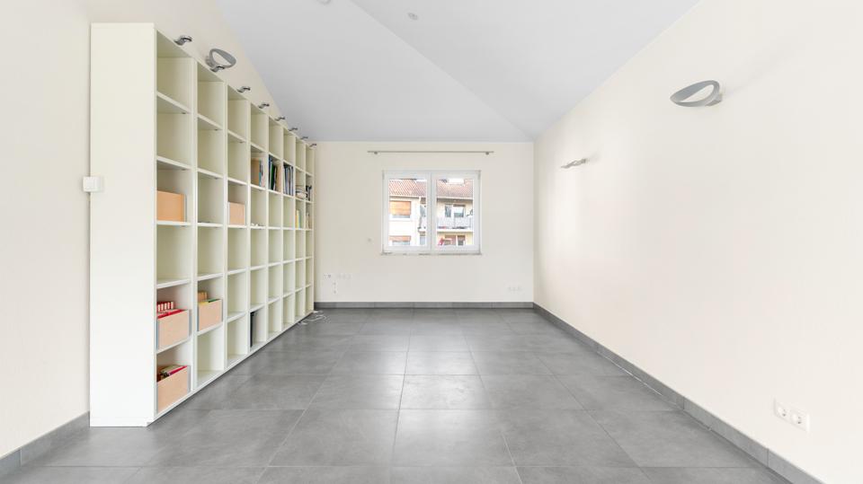 Einfamilienhaus Offenbach am Main - 3 Zimmer, 122 m&sup2;, 1.470&euro; | Angebot:26481972