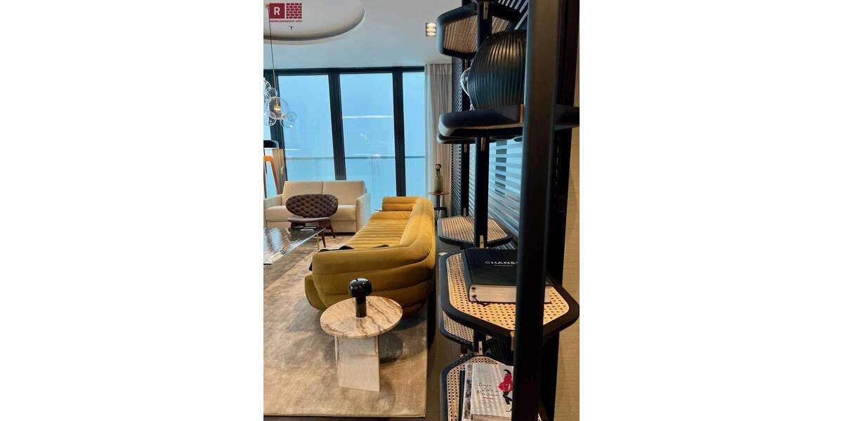 Ganz oben wohnen: Exklusive Designwohnung im 44. Stock des Grand Towers - Erstbezug! 2 zimmer