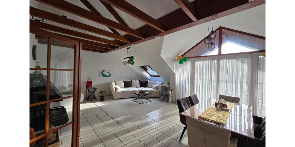 Provisionsfrei: 3-Zimmer - Wohnung mit Loggia & Waldblick 3 zimmer