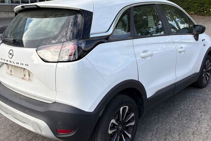 Opel Crossland (X) 205.454 km 7.973 &euro; Frankfurt am Main 60389