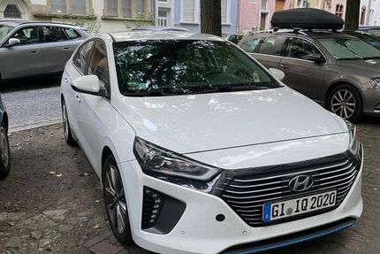 Hyundai IONIQ 167.000 km 8.500 &euro; Frankfurt am Main 60322