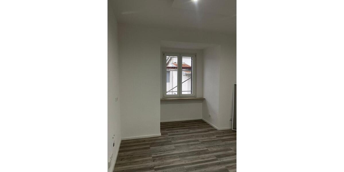 Etagenwohnung Mainz Laubenheim - 2.5 Zimmer, 80 m&sup2;, 1.250&euro; | Angebot:26351568
