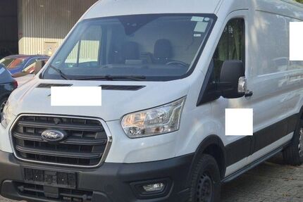 Ford Transit 114.586 km 16.480 &euro; Rüsselsheim 65428