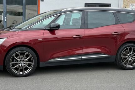 Renault Scenic 142.000 km 11.899 &euro; Frankfurt am Main 60314