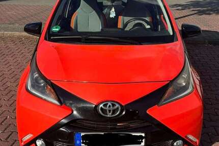 Toyota Aygo 87.000 km 6.900 &euro; Frankfurt am Main, Stadt 60388