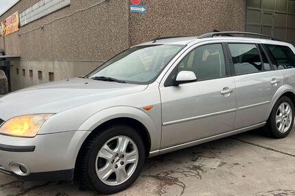 Ford Mondeo 202.249 km 800 &euro; Frankfurt am Main 65933