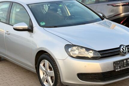 VW Golf 107.000 km 6.499 &euro; Dietzenbach 63128