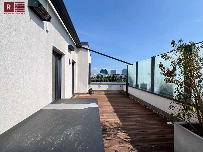 Wohnung zum Mieten in Frankfurt am Main 1.950 € 85 m²