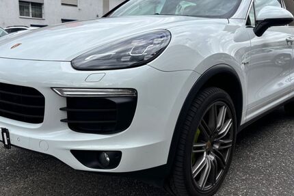 Porsche Cayenne 199.995 km 24.850 &euro; Neu Isenburg 63263