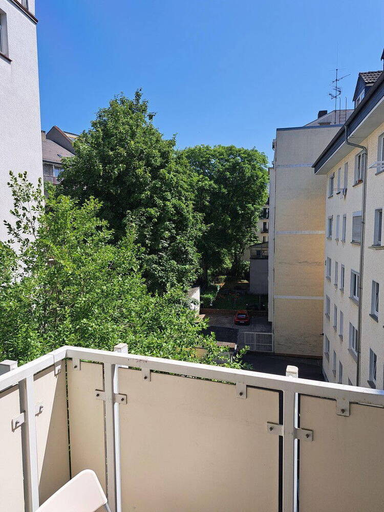 NORDEND-WEST RUHIGE TOP-LAGE SONNIGE 2-ZW m. BALKON FREI PROVISIONSFREI v. PRIVAT