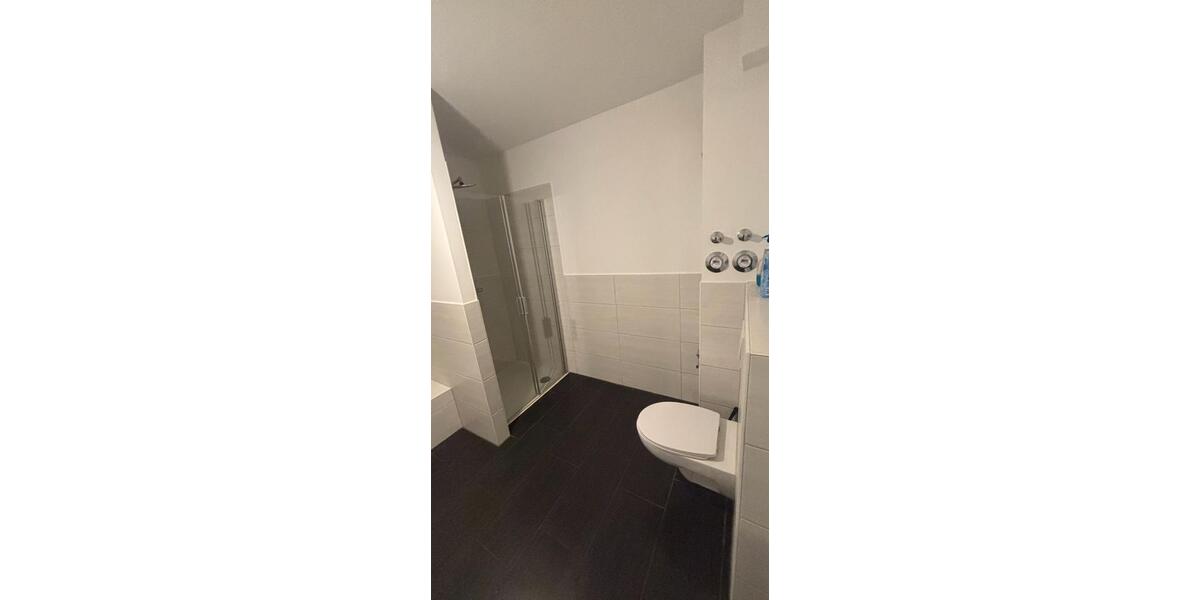Einfamilienhaus Offenbach am Main Bieber - 3 Zimmer, 118 m&sup2;, 1.300&euro; | Angebot:26342870