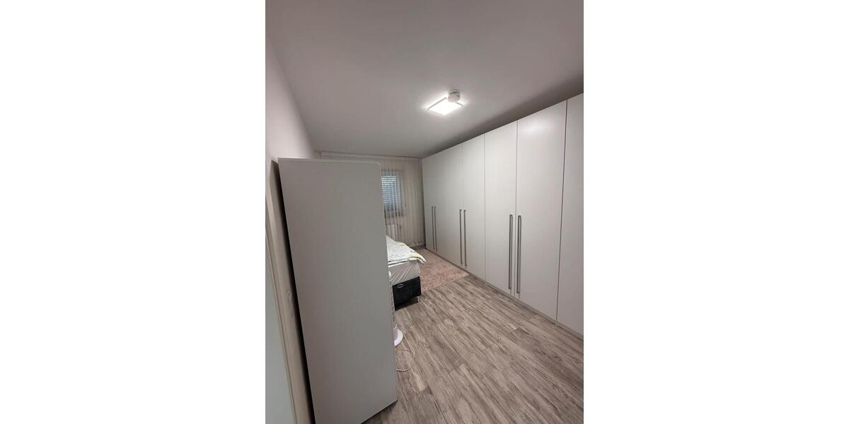 Dachgeschoßwohnung Offenbach am Main - 4 Zimmer, 94 m&sup2;, 399.999&euro; | Angebot:26781202