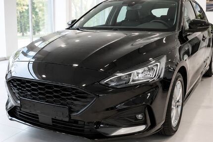 Ford Focus 50.000 km 16.900 &euro; Heppenheim 64646