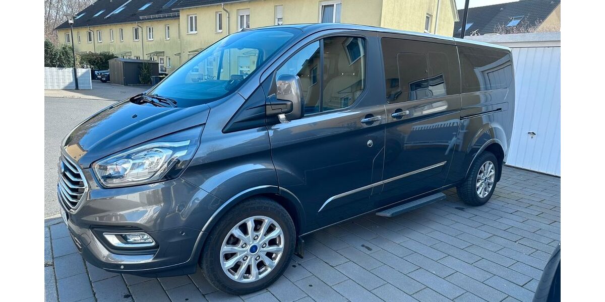Ford Tourneo Custom 105.000 km 34.000 &euro; Frankfurt 65934