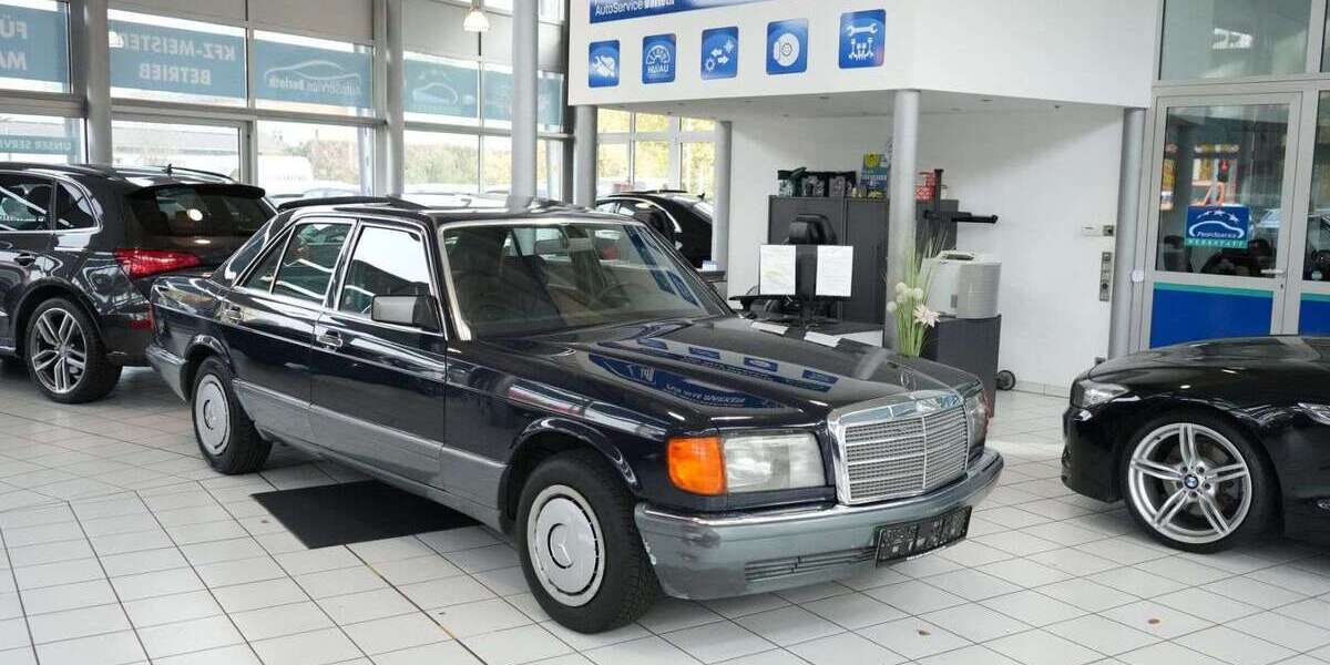 Mercedes-Benz 260 204.132 km 7.900 &euro; Obertshausen 63179