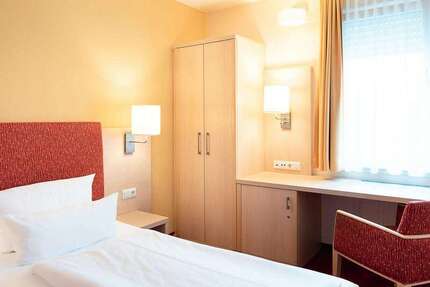Zimmer Darmstadt Darmstadt-West - 695&euro; | Angebot:22845396