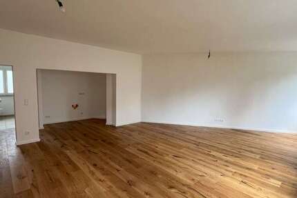 Wohnung zum Mieten in Frankfurt am Main 900 € 55.22 m²