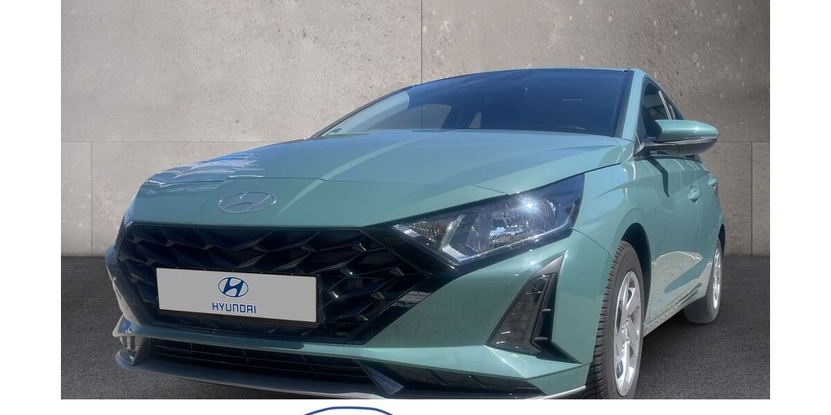 Hyundai i20 9.900 km 18.900 &euro; Groß - Gerau 64521