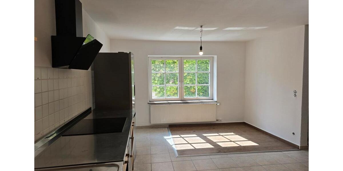 Doppelhaushälfte Flörsheim am Main - 5 Zimmer, 168 m&sup2;, 2.350&euro; | Angebot:25592606