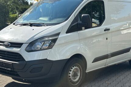 Ford Transit Custom 245.000 km 4.999 € Rüsselsheim 65428