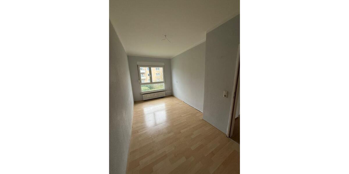 Etagenwohnung Bischofsheim - 3 Zimmer, 62 m&sup2;, 225.000&euro; | Angebot:26225531