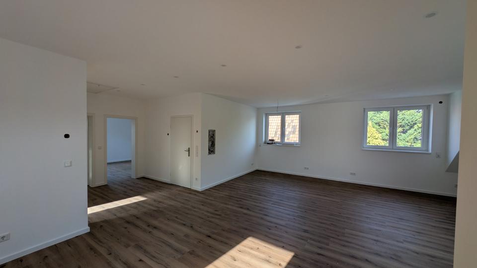 Dachgeschoßwohnung Mainz Laubenheim - 3 Zimmer, 82 m&sup2;, 1.312&euro; | Angebot:25934728
