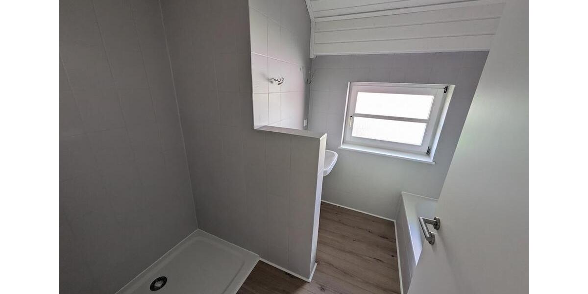 Dachgeschoßwohnung Gernsheim - 3 Zimmer, 86 m&sup2;, 339.000&euro; | Angebot:26539070