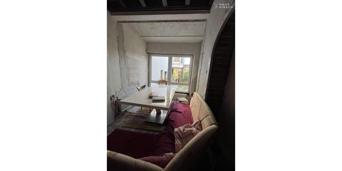 Für Visionäre, Handwerker Investoren: Haus Pfungstadt 8 zimmer