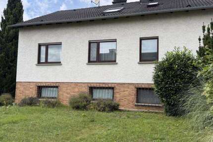 Haus zum Kaufen in Hofheim 798.000 € 132.73 m² 8 zimmer