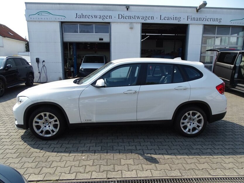 BMW X1 1.8l i sDrive, Steptronic, Sitzheizung, PDC hin 154.921 km 8.990 € Rodgau 63110