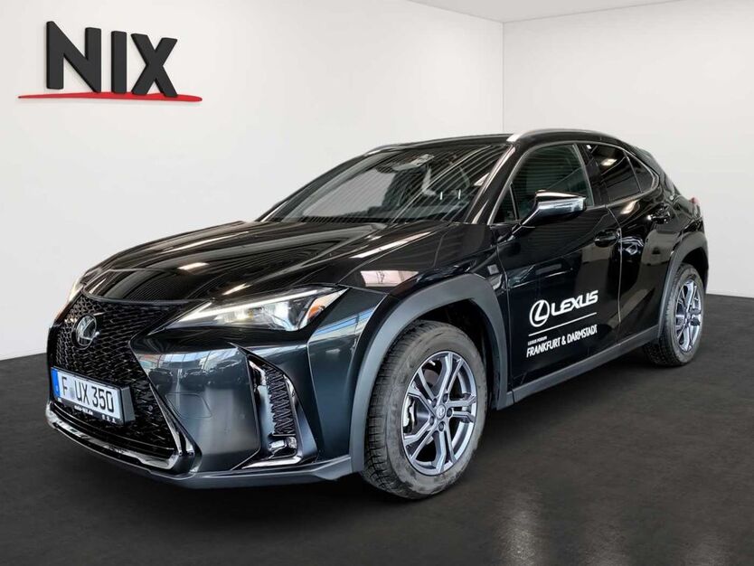 Lexus UX 8.000 km 42.900 € Frankfurt 60314