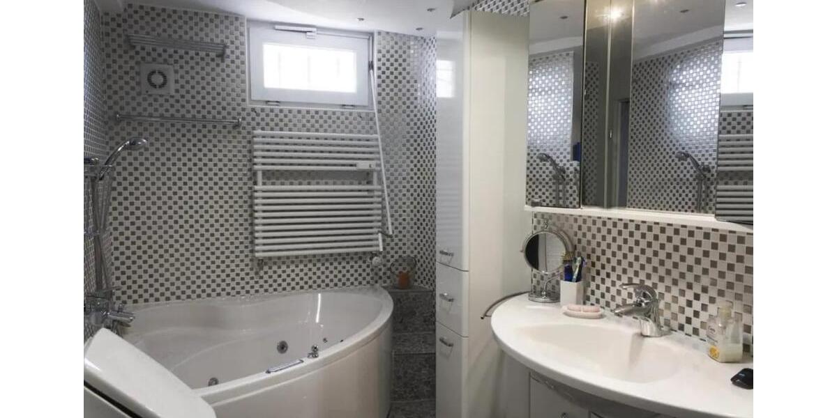 Etagenwohnung Frankfurt am Main Innenstadt 3 - 2.5 Zimmer, 65 m&sup2;, 1.080&euro; | Angebot:25311626