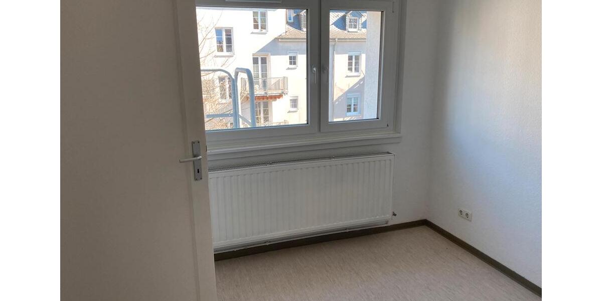 Etagenwohnung Frankfurt am Main Bornheim - 2 Zimmer, 37 m&sup2;, 476&euro; | Angebot:25441998