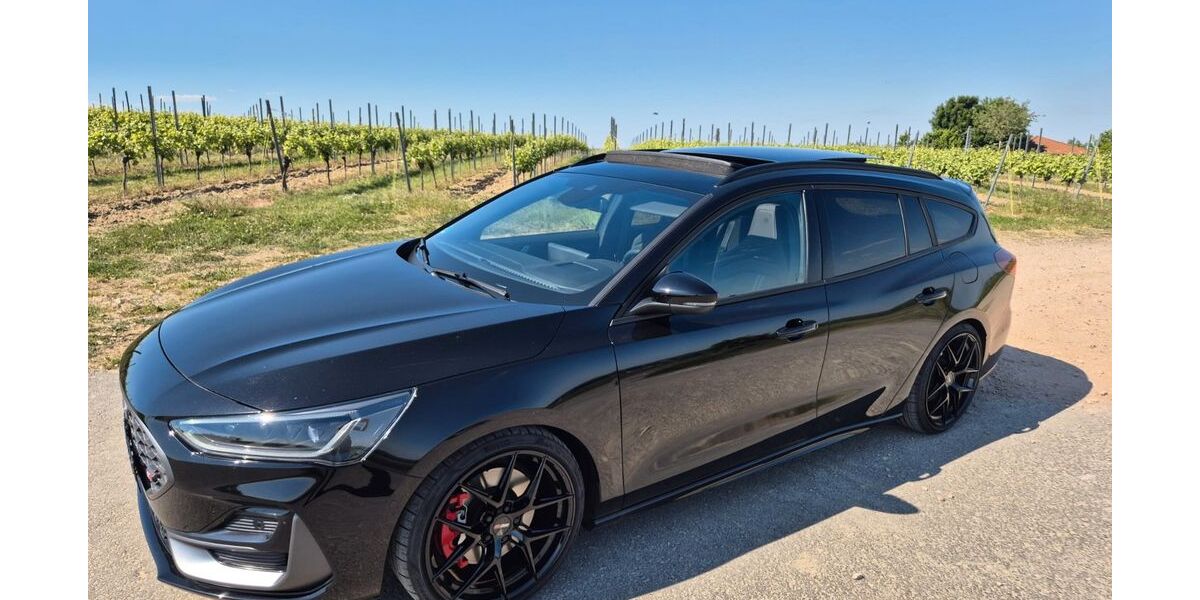 Ford Focus 28.000 km 34.900 &euro; Dalheim 55278