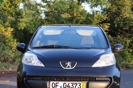 Peugeot 107 128.000 km 3.249 &euro; Seligenstadt 63500
