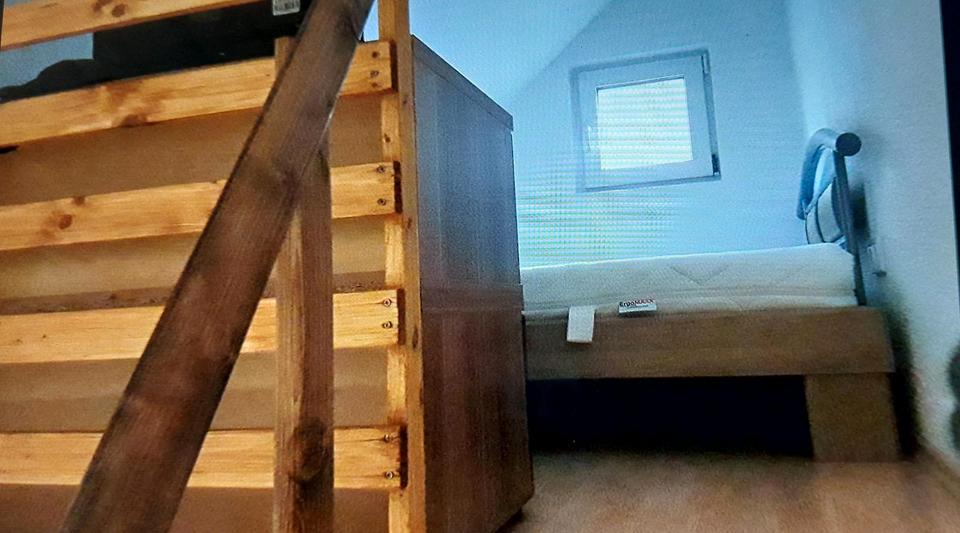 Einzimmer Wohnung, möbiliert, für Wochenendheimfahrer 1 zimmer