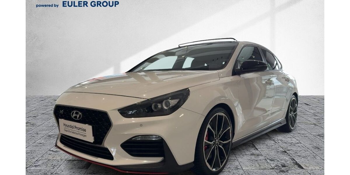 Hyundai i30 64.827 km 25.490 &euro; Frankfurt 60314